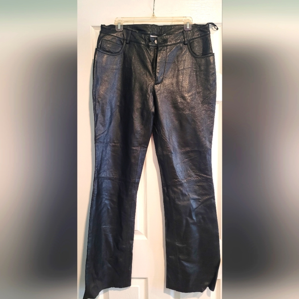 Wilson's leather pants, size 14 ( US 8), black